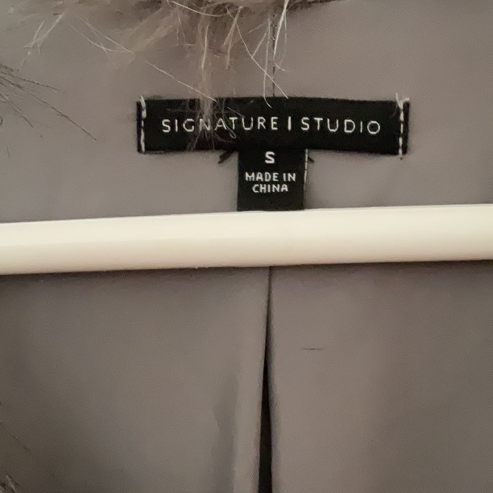 Signature Studio Faux Fur Vest - Picture 3 of 5